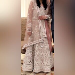 Beautiful Sunanda Kumar lengha with dupatta.